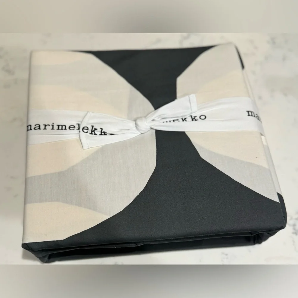 Marimekko Kivet Duvet Cover & Shams Set NEW